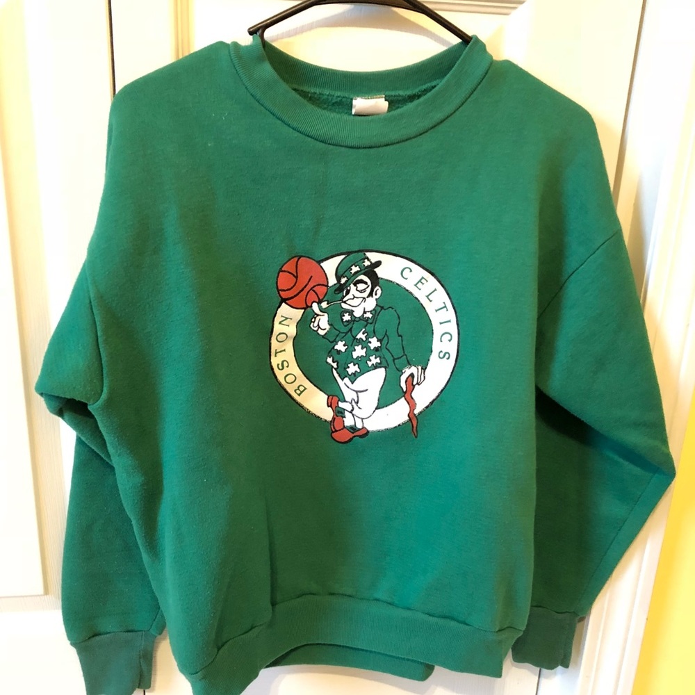 vintage Celtic crew neck sweater